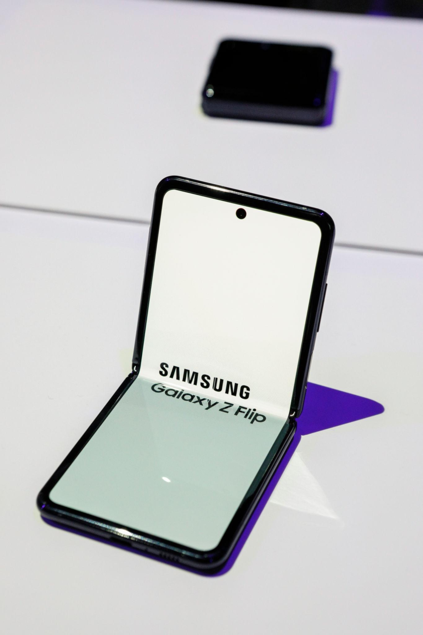 Samsung’s Galaxy Z Fold 8 and Flip 8 may debut Google’s Gemini Intelligence AI suite ahead of Pixel devices later this summer.