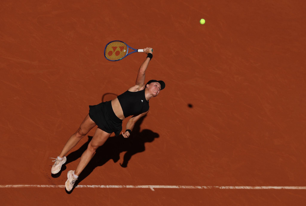 Discover how Yuliia Starodubtseva climbed the WTA rankings after her breakthrough Charleston Open final in 2026.