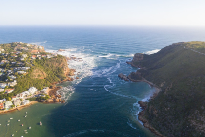 Severe weather in Mossel Bay forces closures across Garden Route National Park as flooding and storms threaten South Africa’s coast.