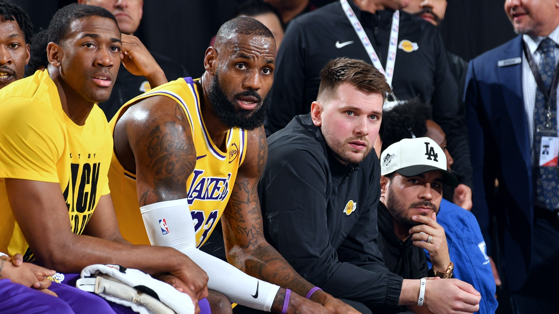 Drake’s new album Iceman includes apparent diss lyrics aimed at LeBron James while also praising NBA star Stephen Curry.