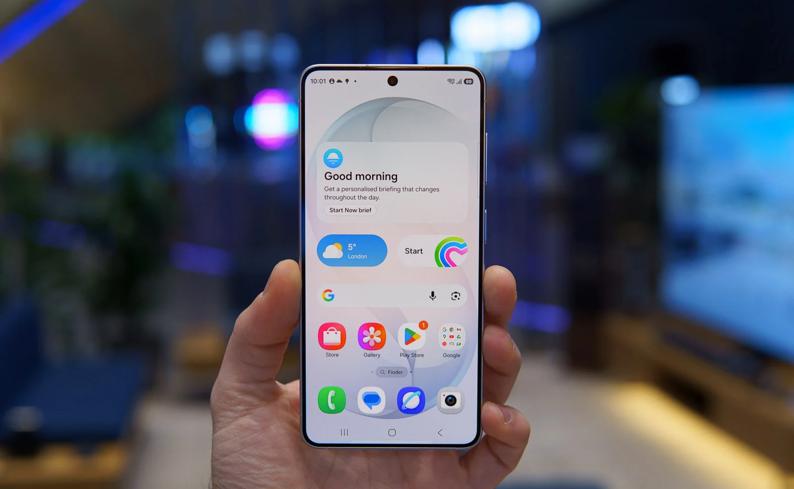 Samsung may use BOE OLED panels for the Galaxy S27 as rising memory costs push the company to seek cheaper display suppliers.