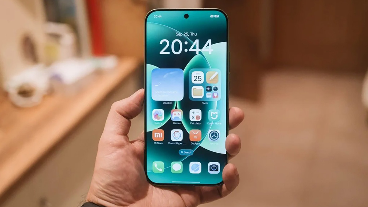Xiaomi 17 Max is expected with an 8,000mAh battery, 200MP Leica camera, Snapdragon 8 Elite Gen 5 chip, and 6.9-inch display.